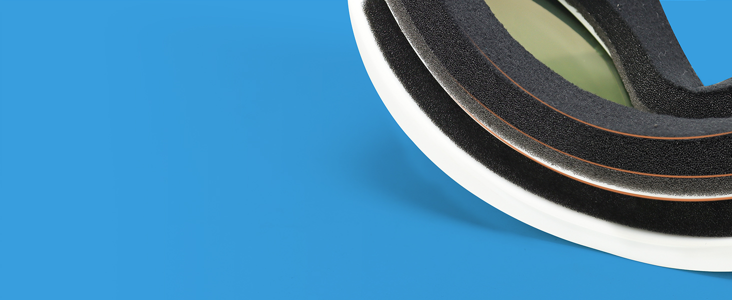Three-layer protective foam skiing goggles
